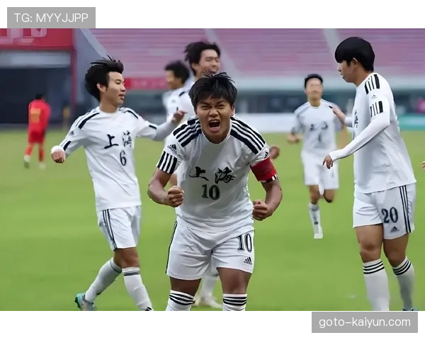 蒯纪闻创造力提供进攻变数 致命直塞球成反击重要武器