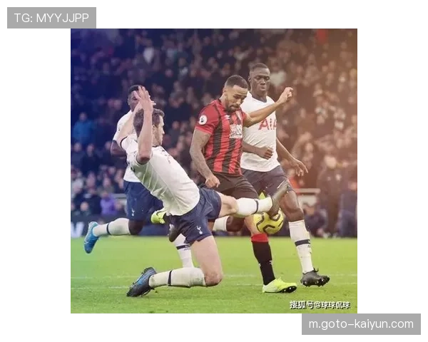 五后卫体系难阻丢球 多哈国民防守组织的结构性缺陷